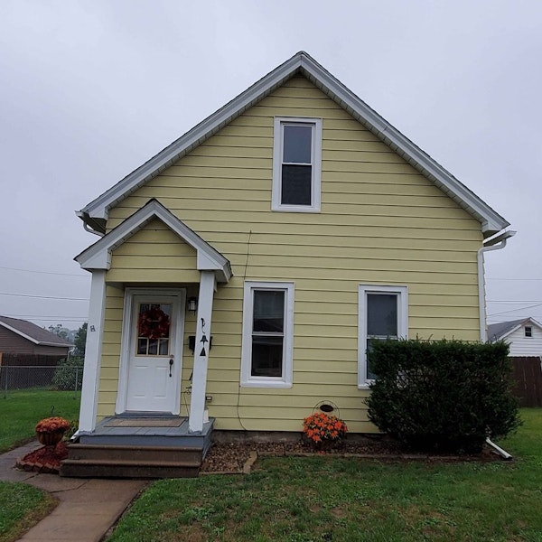 Recently Updated 1813 Mallory St SW, Cedar Rapids IA